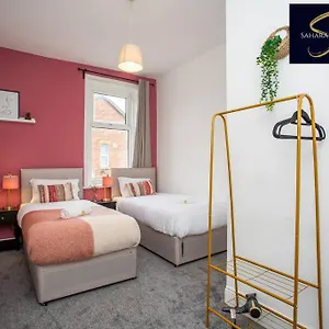 Monthly - Cosy 3bed - Free Parking , Newcastle upon Tyne United Kingdom
